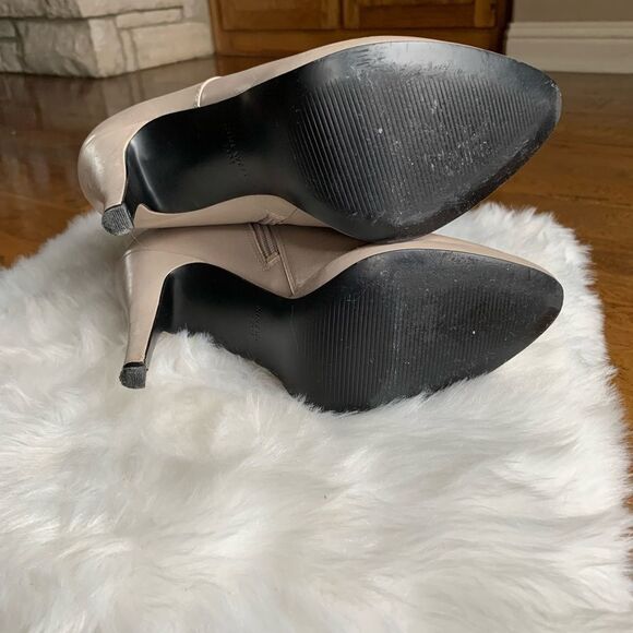 Nine‎ West Beige Leather boots - Picture 5 of 12